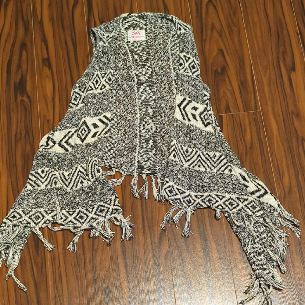 Justice Black and White Knit Vest size 16/18